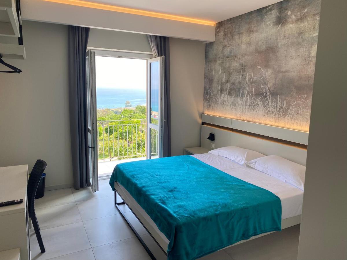 Aether Suites Tropea - Free Private Parking Exterior foto